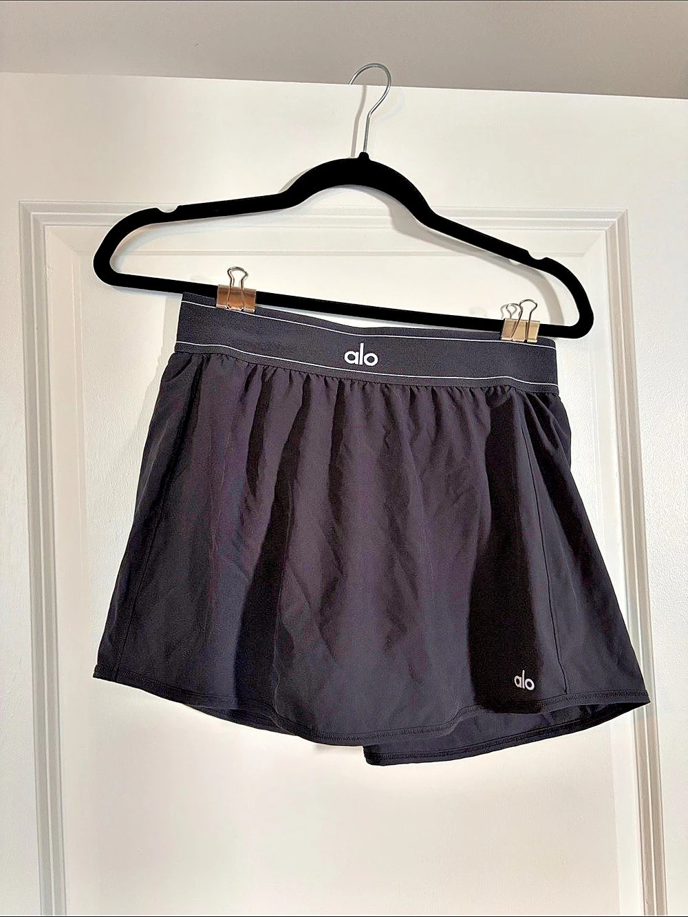 alo Women's Athletic Skort in Black Like New